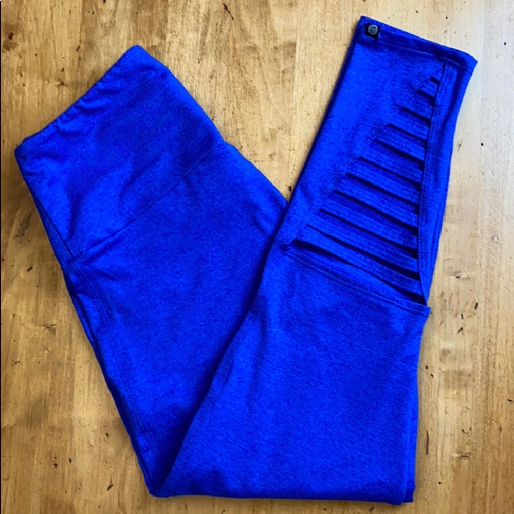 Onzie Flow Leggings Cropped Length Women’s M-L